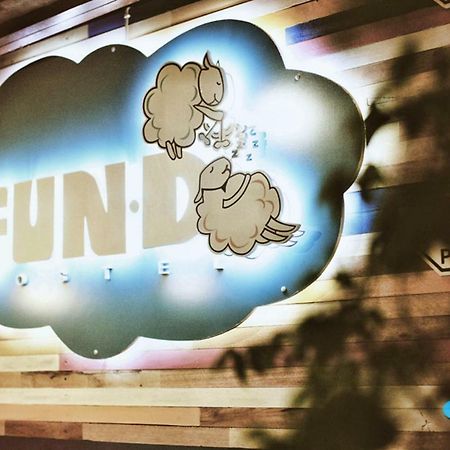 Fun-D Hostel Chiang Rai Exteriör bild