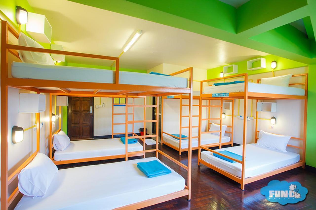 Fun-D Hostel Chiang Rai Exteriör bild