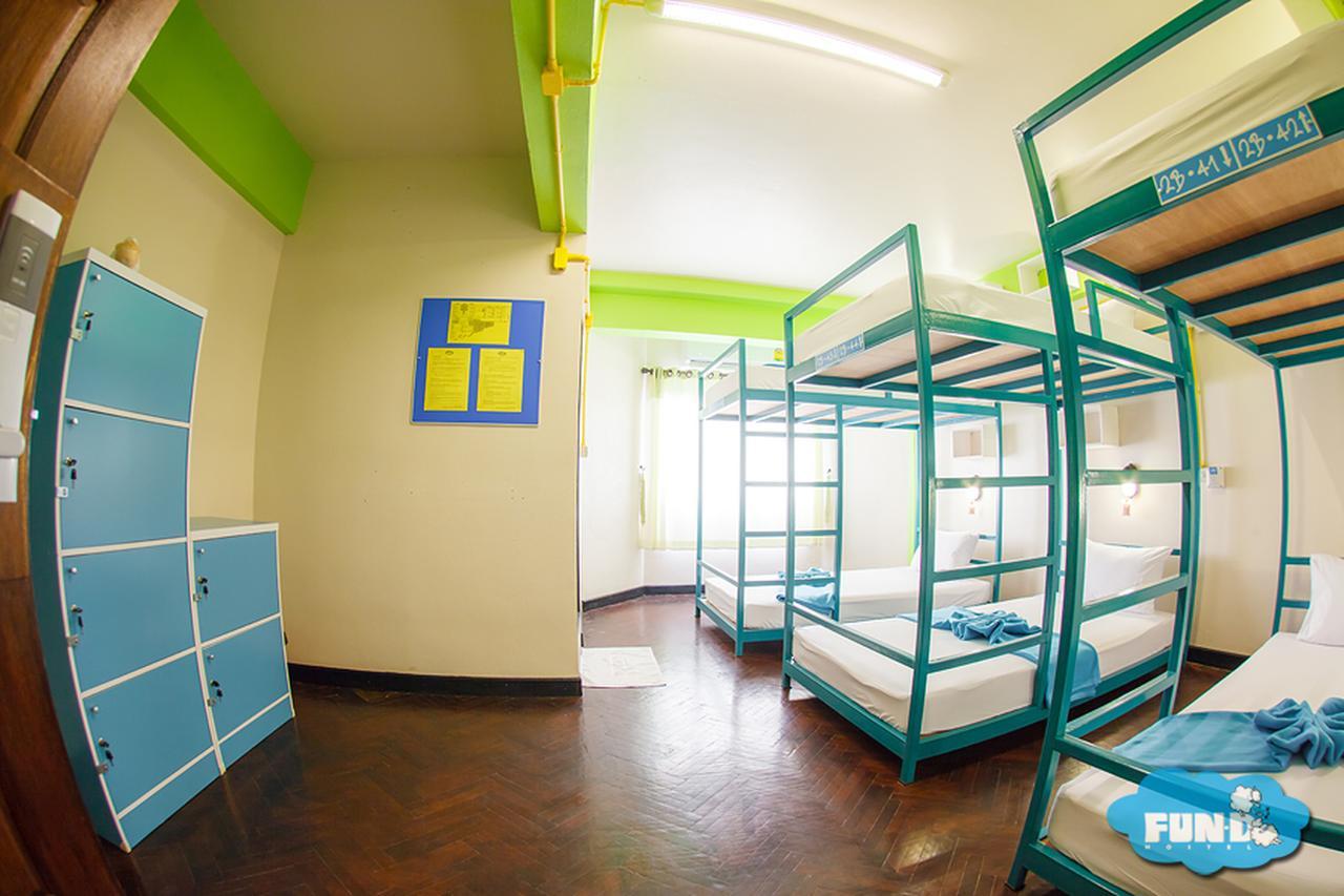 Fun-D Hostel Chiang Rai Exteriör bild